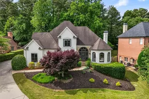 9170 Nesbit Lakes Dr, Roswell, GA 30022 - Photo 1