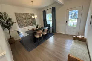 349 Bloomfield Cir, Canton, GA 30114 - Photo 5