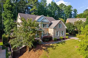 2217 Birchtree Wy, Marietta, GA 30062 - Photo 3