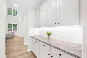 2217 Birchtree Wy, Marietta, GA 30062 - Photo 9
