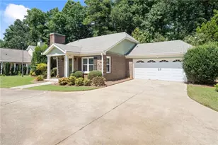 95 Ashleigh Terrace, Marietta, GA 30062 - Photo 3
