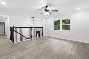 5827 Christopher Ln, Lithonia, GA 30058 - Photo 11
