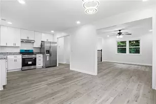 5827 Christopher Ln, Lithonia, GA 30058 - Photo 15