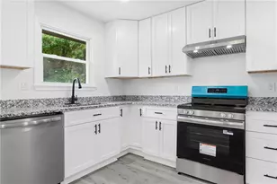 5827 Christopher Ln, Lithonia, GA 30058 - Photo 17