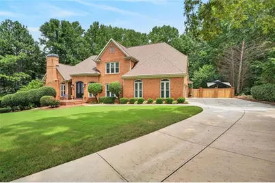 555 Twinflower Court, Roswell, GA 30075 - Photo 3