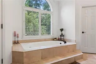 555 Twinflower Ct, Roswell, GA 30075 - Photo 23