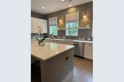 3471 Landen Pine Court NE, Atlanta, GA 30305 - Photo 3
