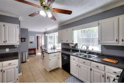 1961 Shoreline Trace, Grayson, GA 30017 - Photo 5