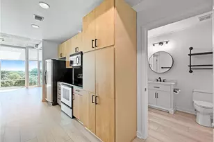 923 Peachtree St NE, Atlanta, GA 30309 - Photo 11