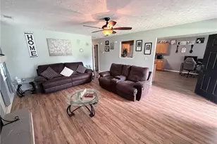 120 Pleasant Hills Dr, Covington, GA 30016 - Photo 9