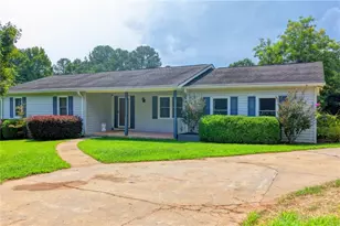 4410 Meadow Trail, Cumming, GA 30028 - Photo 3