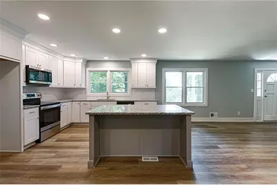 3979 Potomac Drive NW, Kennesaw, GA 30144 - Photo 5