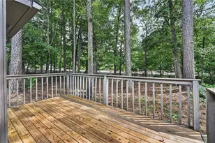 7185 Nunn Woods Way, Fairburn, GA 30213 - Photo 25