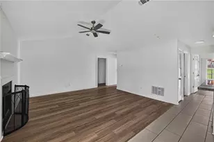 7185 Nunn Woods Way, Fairburn, GA 30213 - Photo 21