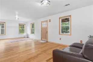 2710 Gray Rd SE, Smyrna, GA 30082 - Photo 5