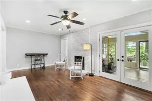 975 Cardova Dr NE, Atlanta, GA 30324 - Photo 11
