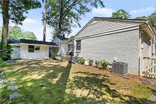 975 Cardova Dr NE, Atlanta, GA 30324 - Photo 23