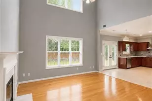 2162 Fall Creek Landing, Loganville, GA 30052 - Photo 9