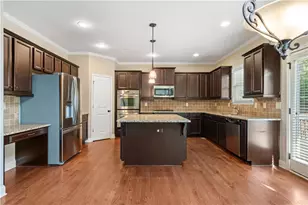2180 Hilltop Overlook Way, Marietta, GA 30062 - Photo 5