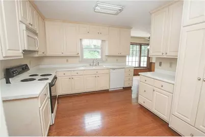 2195 Temple Johnson Road, Snellville, GA 30078 - Photo 15
