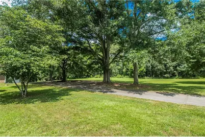 2195 Temple Johnson Road, Snellville, GA 30078 - Photo 51
