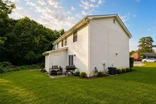 860 Tybee Ct, Lawrenceville, GA 30046 - Photo 3