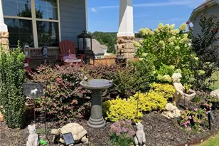 739 Rockwood Ct, Canton, GA 30115 - Photo 5