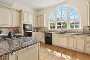 834 Clifton Heights Ln, Atlanta, GA 30329 - Photo 11