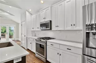 1355 Mercer Ave, East Point, GA 30344 - Photo 19