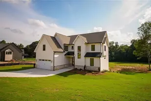 6214 Blackjack Rd, Flowery Branch, GA 30542 - Photo 3
