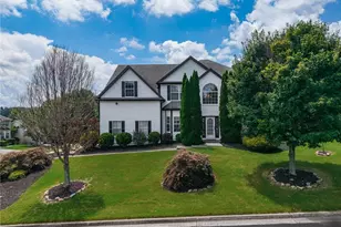 201 Overlook Ct, Canton, GA 30115 - Photo 1