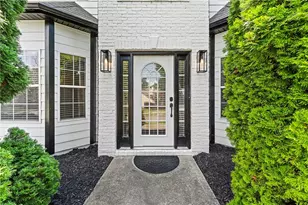 201 Overlook Ct, Canton, GA 30115 - Photo 3