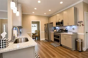 205 Leecroft Ct, Sugar Hill, GA 30518 - Photo 19