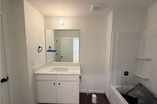 323 Rolling Green Rd, Adairsville, GA 30103 - Photo 13