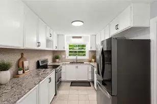 140 Woodhaven Way, Alpharetta, GA 30009 - Photo 5