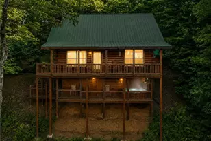 372 Mountain View Rd, Ellijay, GA 30540 - Photo 1