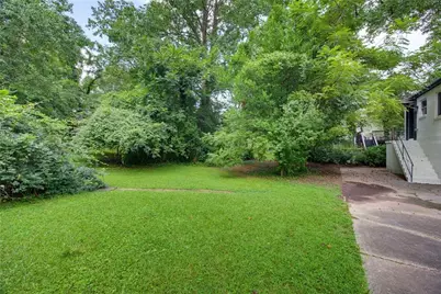 1815 Venetian Drive SW, Atlanta, GA 30311 - Photo 29