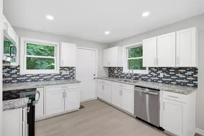 1815 Venetian Drive SW, Atlanta, GA 30311 - Photo 15