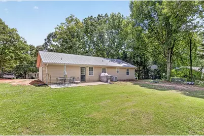 216 Brooks Lane, Winder, GA 30680 - Photo 31