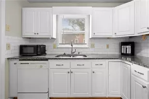 2894 Webb Bridge Rd, Alpharetta, GA 30009 - Photo 9