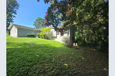 1481 Smithson Drive, Lithonia, GA 30058 - Photo 11
