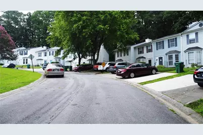 1082 Huntington Trace SE, Smyrna, GA 30082 - Photo 3