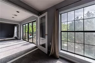 27306 Plantation Dr NE, Atlanta, GA 30324 - Photo 11