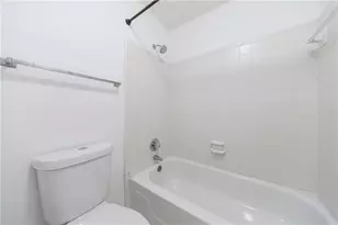 27306 Plantation Dr NE, Atlanta, GA 30324 - Photo 21