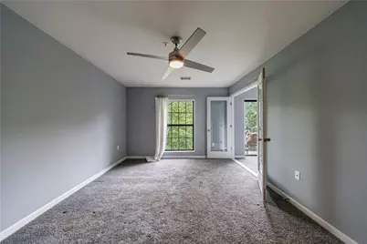 27306 Plantation Drive NE #306, Atlanta, GA 30324 - Photo 23