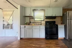 5814 Church St, Flowery Branch, GA 30542 - Photo 11
