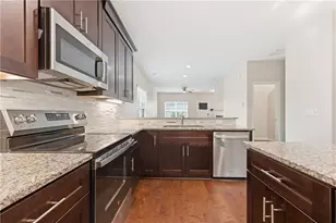 886 Ambient Way SW, Atlanta, GA 30331 - Photo 11