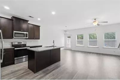 7134 Gladstone Circle, Lithonia, GA 30038 - Photo 5