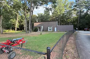 380 Linda Ln, Carrollton, GA 30117 - Photo 1