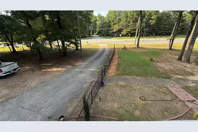 380 Linda Lane, Carrollton, GA 30117 - Photo 17